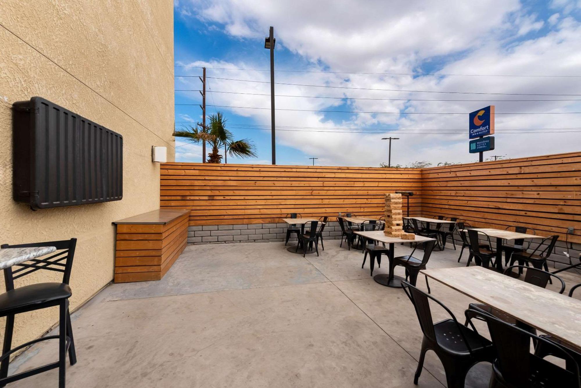 Comfort Inn & Suites El Centro I-8 Exteriér fotografie