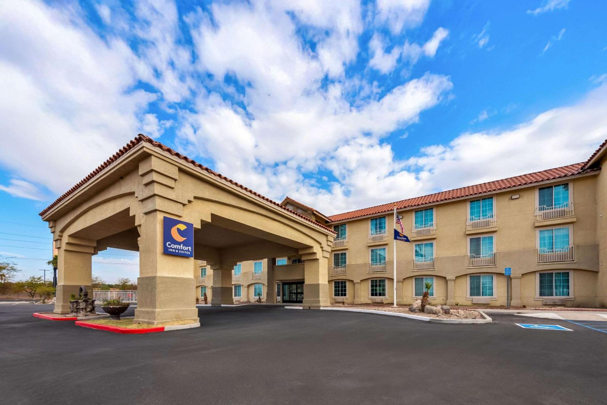 Comfort Inn & Suites El Centro I-8 Exteriér fotografie