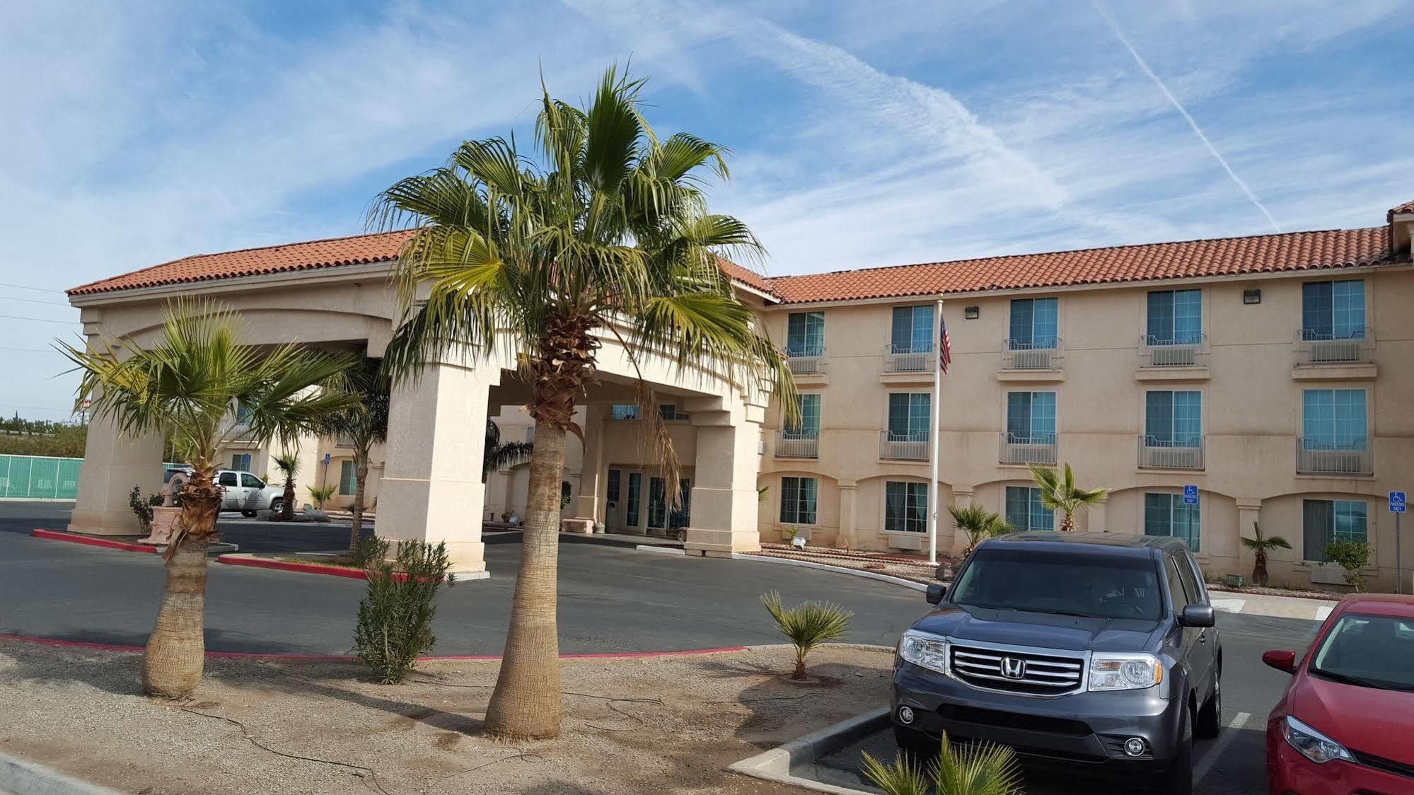 Comfort Inn & Suites El Centro I-8 Exteriér fotografie